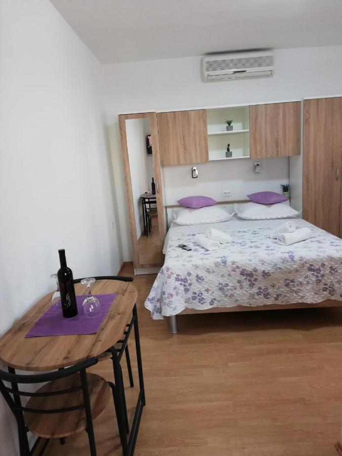 Studio Za 2 Osobe- Lijana Тучепи Экстерьер фото