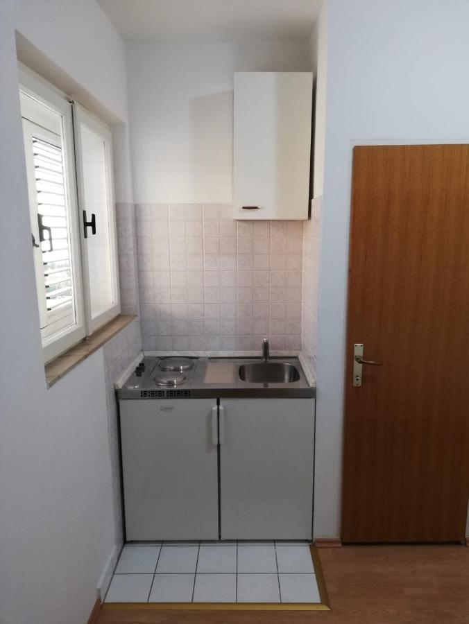 Studio Za 2 Osobe- Lijana Тучепи Экстерьер фото